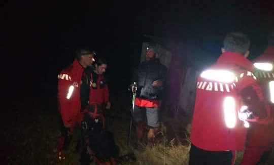 Turist polonez salvat după ce a fost atacat de o ursoaică în Munții Rodnei