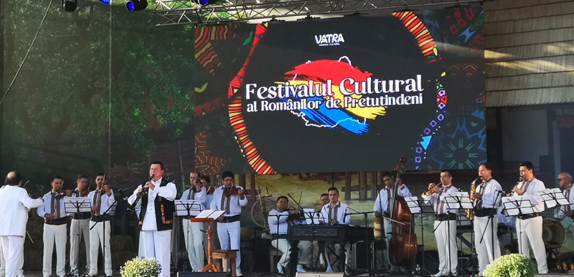 GALERIE FOTO | Maramureșul, reprezentat la Festivalul Cultural al Românilor de Pretutindeni GALERIE FOTO | Maramureșul, reprezentat la Festivalul Cultural al Românilor de Pretutindeni