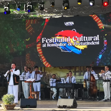 GALERIE FOTO | Maramureșul, reprezentat la Festivalul Cultural al Românilor de Pretutindeni GALERIE FOTO | Maramureșul, reprezentat la Festivalul Cultural al Românilor de Pretutindeni