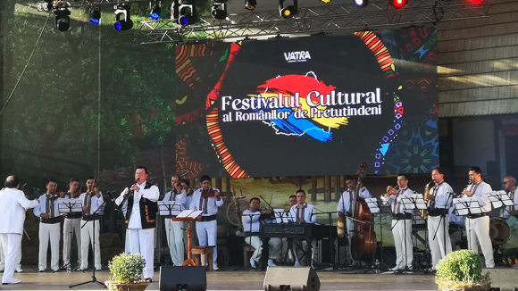 GALERIE FOTO | Maramureșul, reprezentat la Festivalul Cultural al Românilor de Pretutindeni