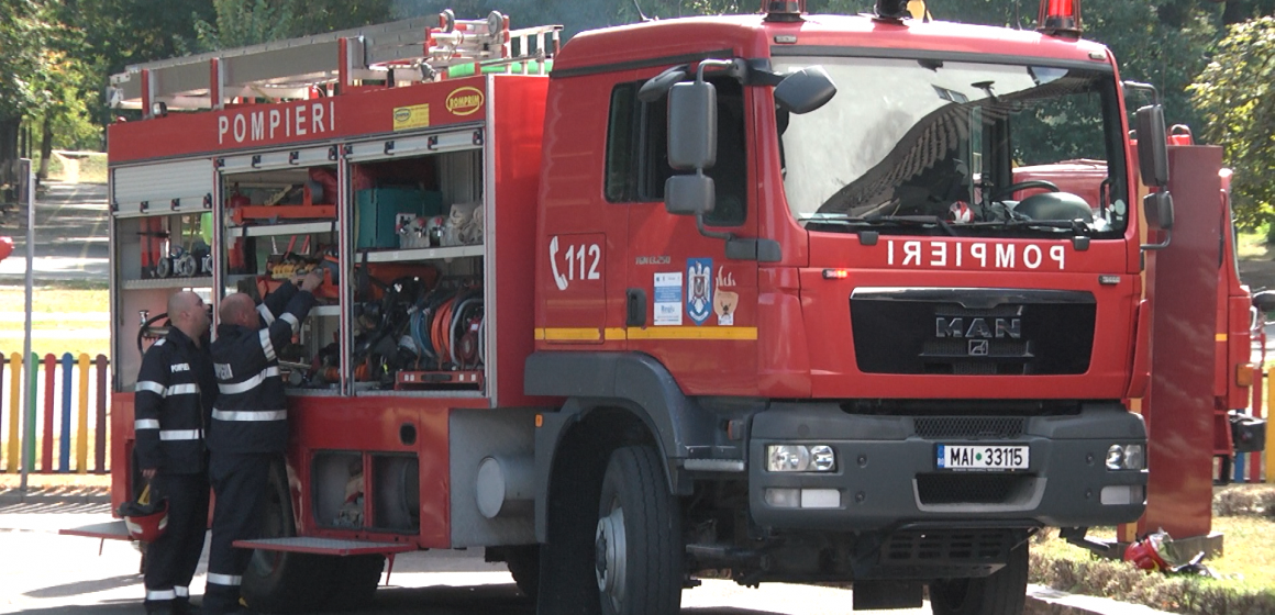 Desfășurare de forțe într-un exercițiu al pompierilor sigheteni
