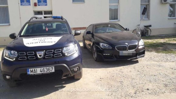Numărul autovehiculelor furate, descoperite de poliţiştii de frontieră, este în creştere cu peste 40% în luna august