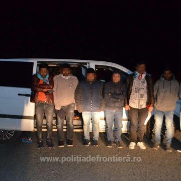Șapte migranți asiatici și patru călăuze – prinși la graniță Șapte migranți asiatici și patru călăuze – prinși la graniță
