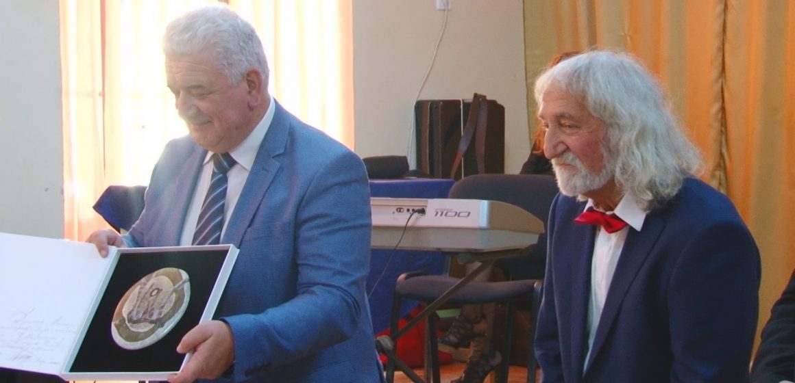 VIDEO | Teodor Popovici a lansat o culegere unicat de producții muzicale ucrainene