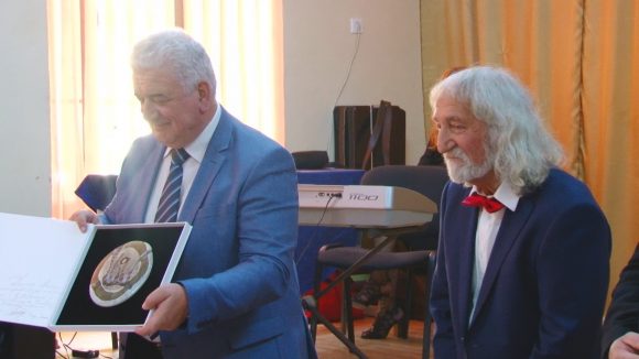 VIDEO | Teodor Popovici a lansat o culegere unicat de producții muzicale ucrainene VIDEO | Teodor Popovici a lansat o culegere unicat de producții muzicale ucrainene