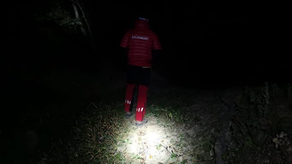 Salvatori puși pe drumuri în urma unui apel la 112 posibil fals