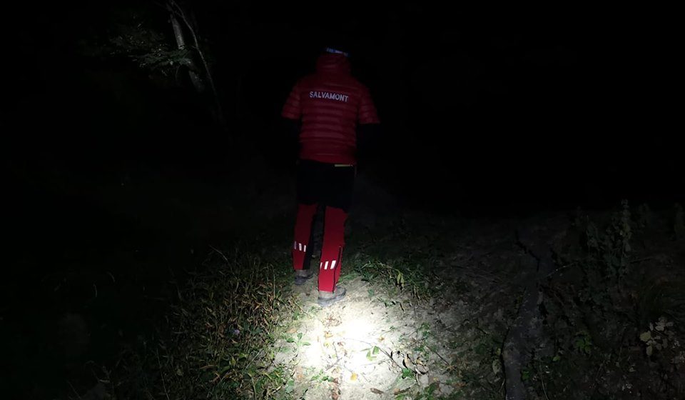 Salvatori puși pe drumuri în urma unui apel la 112 posibil fals