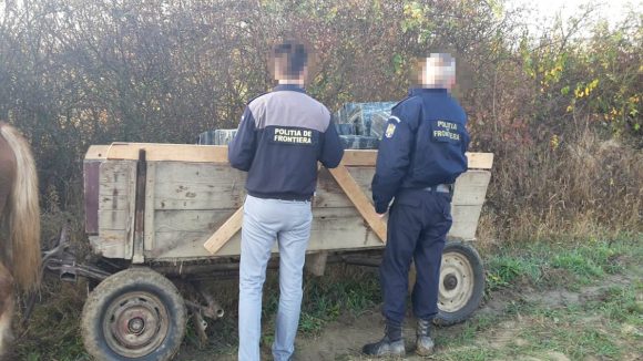 Aproximativ 21.200 pachete cu țigări confiscate la frontiera de nord Aproximativ 21.200 pachete cu țigări confiscate la frontiera de nord