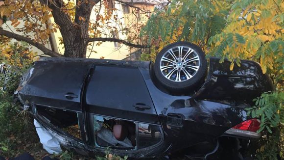 Accident mortal în Sighet – un tânăr s-a răsturnat cu mașina pe plafon Accident mortal în Sighet – un tânăr s-a răsturnat cu mașina pe plafon