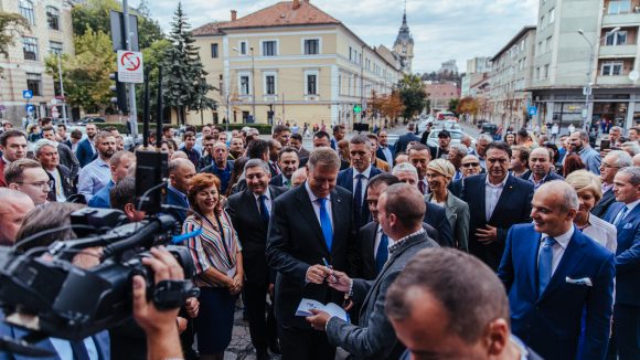 Klaus Iohannis a făcut tot ceea ce putea să facă un președinte pentru a opri atacurile PSD împotriva statului român