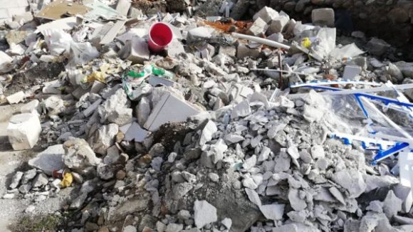 Firma de salubrizare din Sighet pune la dispoziție pentru toți cei care își reabilitează locuința, containere speciale pentru colectarea molozului Firma de salubrizare din Sighet pune la dispoziție pentru toți cei care își reabilitează locuința, containere speciale pentru colectarea molozului