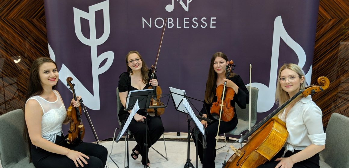 NOBLESSE Quartet, cu sigheteanca Raluca Michnea în componență, va concerta la Balul Centenarului Colegiului Național ”Dragoș Vodă”