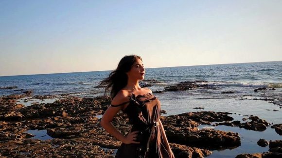 Sigheteanca Diana Codrea își va etala talentul în cadrul emisiunii ”Vocea României”, în această seară Sigheteanca Diana Codrea își va etala talentul în cadrul emisiunii ”Vocea României”, în această seară