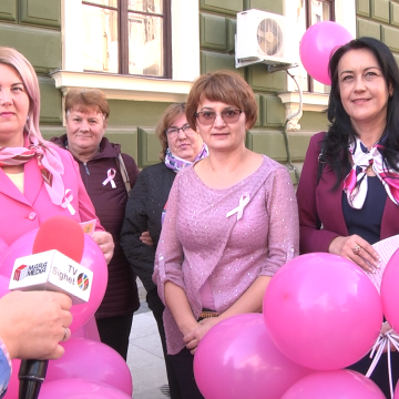 Campanie de informare despre măsurile de prevenire a cancerului de sân