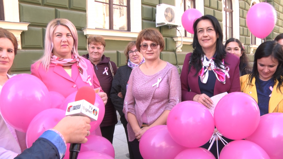 Campanie de informare despre măsurile de prevenire a cancerului de sân Campanie de informare despre măsurile de prevenire a cancerului de sân