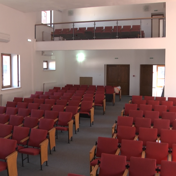 Cămin cultural modern în Vadu Izei Cămin cultural modern în Vadu Izei