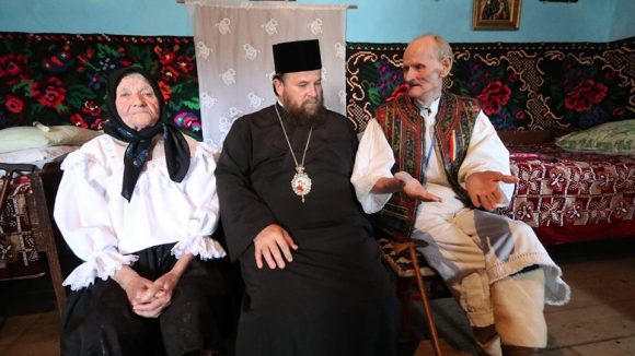 Ordinul „Crucea Justinian Arhiepiscopul” – înmânat lui Vasile Deac Moșu’ Ordinul „Crucea Justinian Arhiepiscopul” – înmânat lui Vasile Deac Moșu’