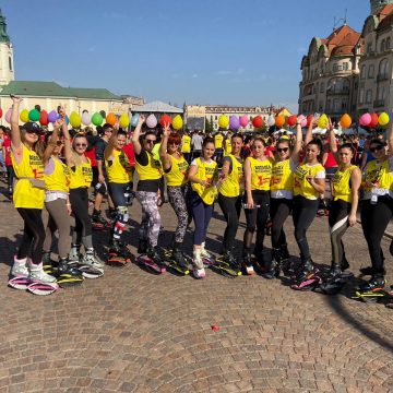 VIDEO | 14 fete din Sighet au participat la cea mai mare oră de Kangoo Jumps, eveniment demn de Cartea Recordurilor VIDEO | 14 fete din Sighet au participat la cea mai mare oră de Kangoo Jumps, eveniment demn de Cartea Recordurilor