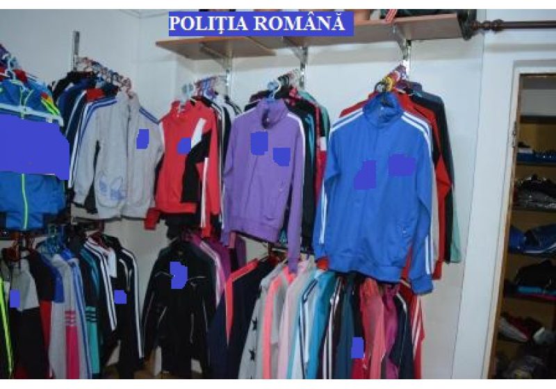 Articole de îmbrăcăminte și încălțăminte de peste 10.000 de lei confiscate în Sighet