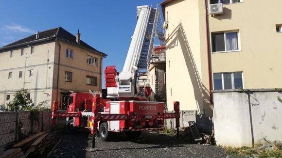 Patru incendii în ultimele 24 de ore