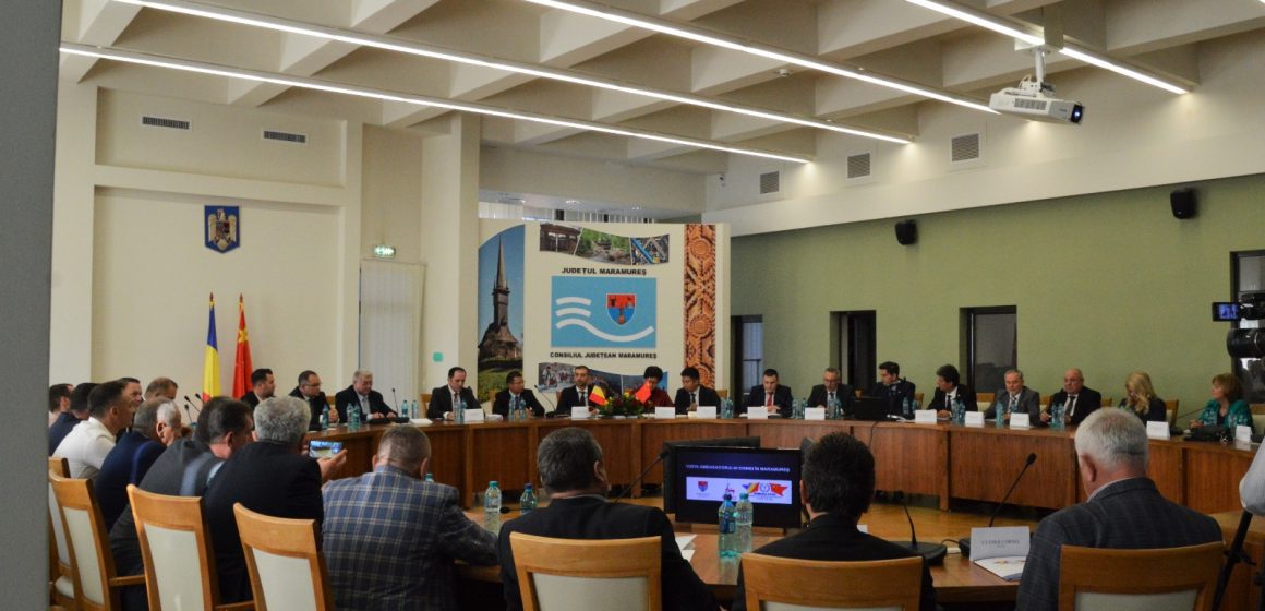 Ambasadorul Republicii Populare Chineze s-a întâlnit cu mediul de afaceri din Maramureș la Consiliul Județean