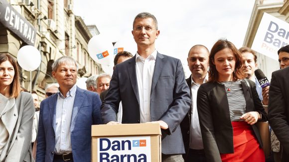 Dan Barna: “Eliberăm românii de birocrație”
