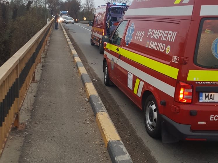 ( FOTO) Accident rutier cu 6 victime în Lăpușel