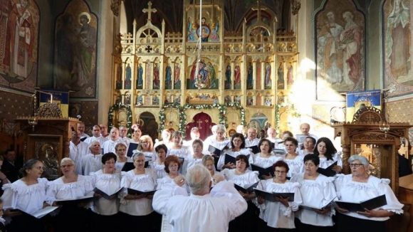 VIDEO | Corul Bisericii Ortodoxe Române “Adormirea Maicii Domnului” din Sighetu Marmaţiei – 50 de ani de activitate neîntreruptă -1969-2019