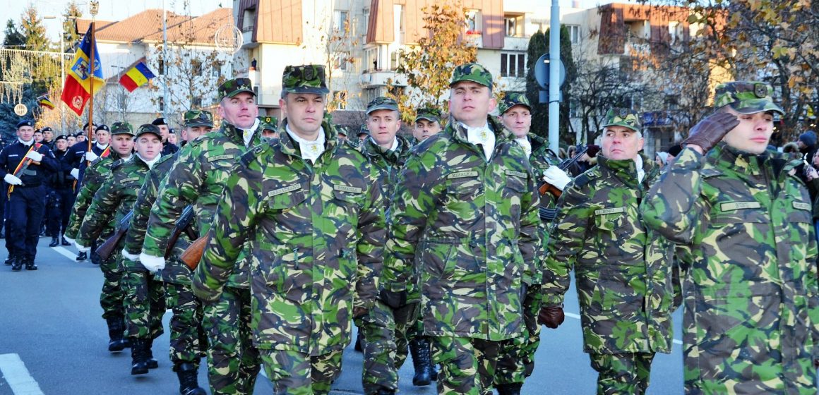 Paradă militară de Ziua Națională în Baia Mare Paradă militară de Ziua Națională în Baia Mare