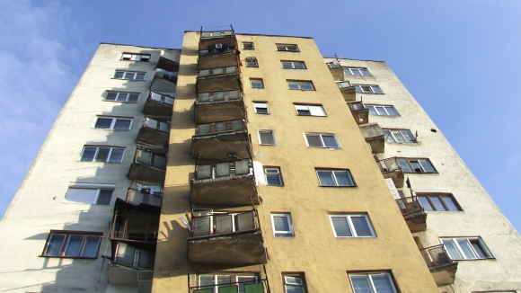 Tragedie în Sighet – un bărbat s-a aruncat de la etajul patru
