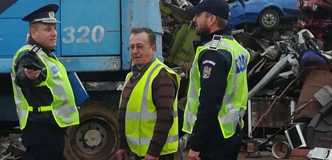 Controale ale polițiștilor în trenuri, depozite și centre de colectare