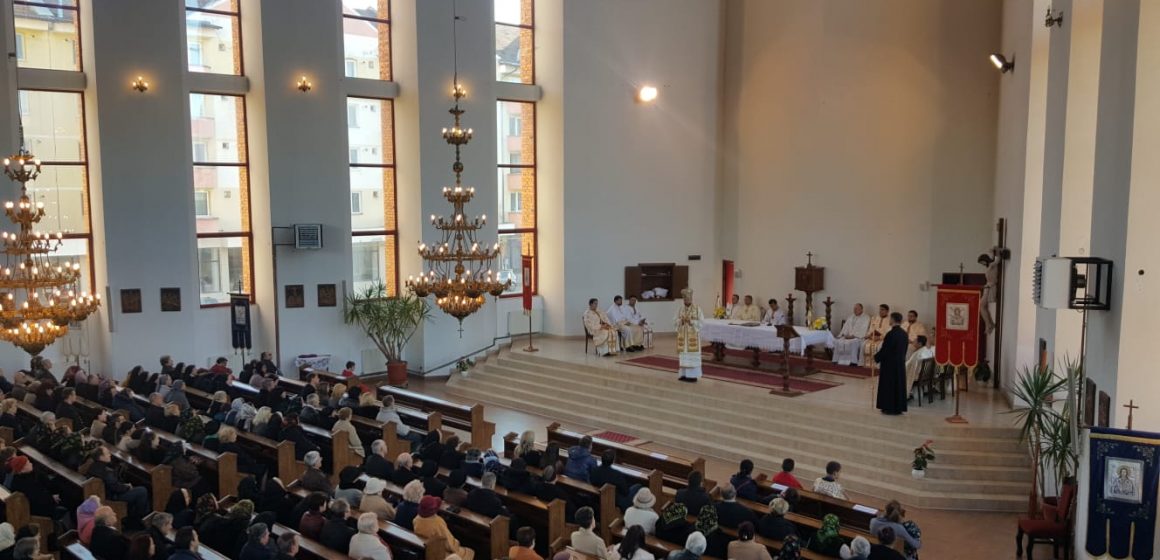 VIDEO: Momente înălțătoare duminică în Biserica greco catolică ”Cristos Regele Universului” din Sighetu Marmației