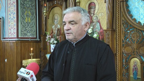 REPORTAJUL ZILEI | Tot mai multe înmormântări și tot mai puține botezuri la nivelul municipiului Sighetu Marmației