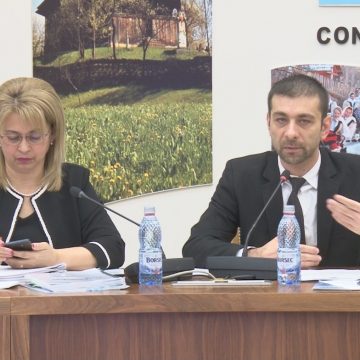 Aleșii județeni au votat pentru relocarea sumei de 7 milioane de lei din bugetul Consiliului Județean pentru lucrări la drumurile județene Aleșii județeni au votat pentru relocarea sumei de 7 milioane de lei din bugetul Consiliului Județean pentru lucrări la drumurile județene