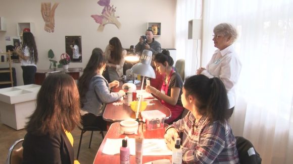 REPORTAJUL ZILEI | Liceul Tehnologic UCECOM ”Spiru Haret”din Baia Mare a organizat un schimb de bune practici REPORTAJUL ZILEI | Liceul Tehnologic UCECOM ”Spiru Haret”din Baia Mare a organizat un schimb de bune practici