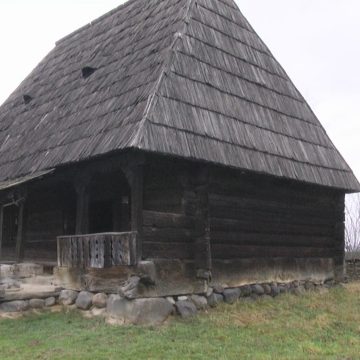 VIDEO | Cu peste 10 000 de vizitatori mai mulți anul acesta la Muzeul Maramureșului din Sighetu Marmației