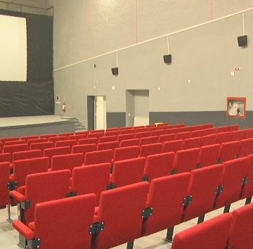 VIDEO| 3,2,1…..ultimele detalii se pun la punct cu 24 de ore înainte de inaugurarea Cinematografului ”Mara” VIDEO| 3,2,1…..ultimele detalii se pun la punct cu 24 de ore înainte de inaugurarea Cinematografului ”Mara”
