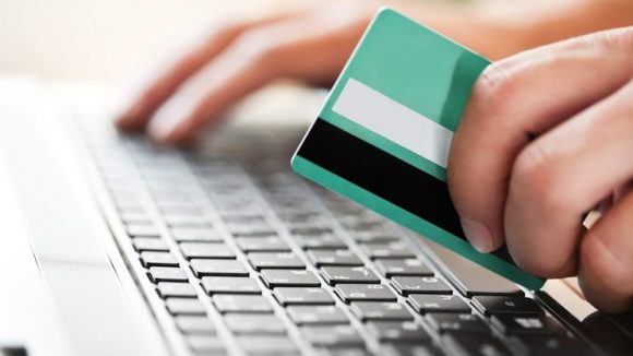 Vă faceți cumpărăturile de pe internet? Cum puteți să vă apărați de fraudele online Vă faceți cumpărăturile de pe internet? Cum puteți să vă apărați de fraudele online