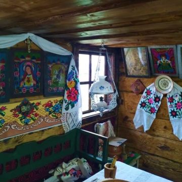 În comuna maramureșeană Repedea va fi inaugurată Casa Muzeu – Colecţia Huţulii maramureşeni În comuna maramureșeană Repedea va fi inaugurată Casa Muzeu – Colecţia Huţulii maramureşeni
