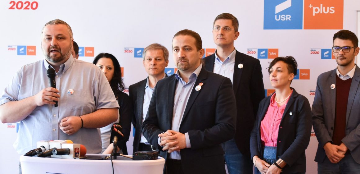 Mai departe, împreună prin fuziune! USR+