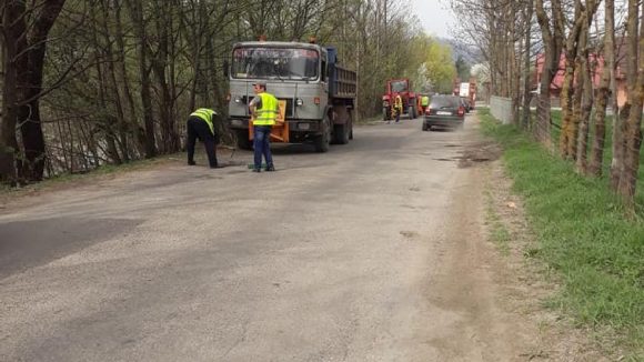 Proiectul tehnic pentru reabilitarea DJ 187 a fost predat Consiliului Județean Proiectul tehnic pentru reabilitarea DJ 187 a fost predat Consiliului Județean