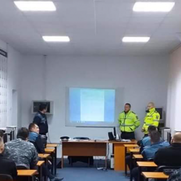 Un polițist maramureșean s-a ales cu patalama pentru instruirea la volan a altor polițiști