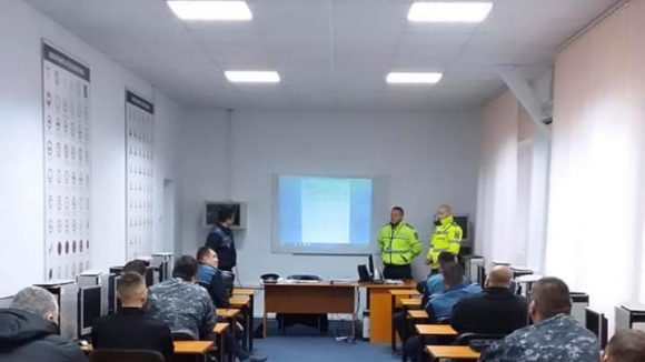Un polițist maramureșean s-a ales cu patalama pentru instruirea la volan a altor polițiști