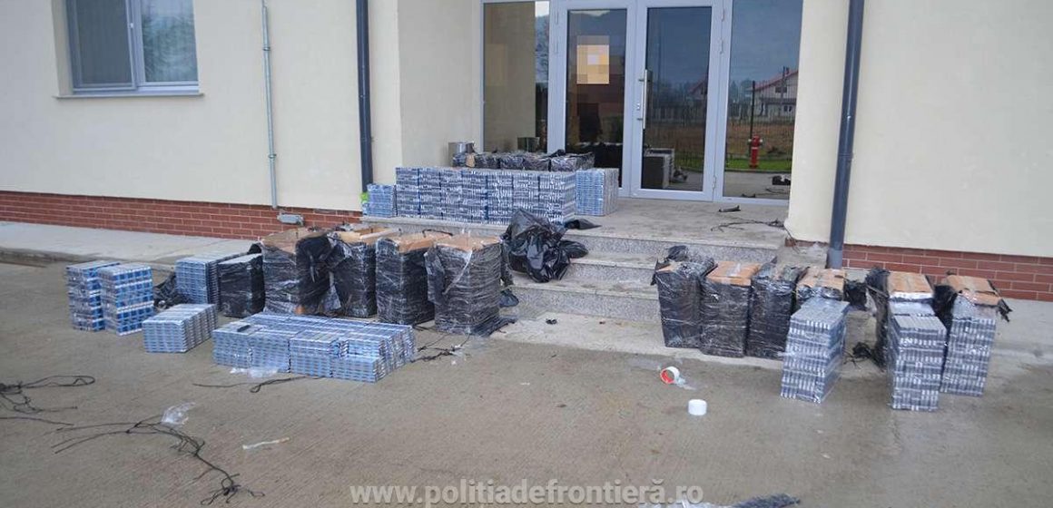 Contrabandă cu împușcături. Țigările au rămas, contrabandiștii au fugit