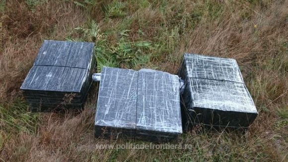 Aproape 16.000 de pachete cu țigări de contrabandă confiscate de lucrători ai ITPF Sighet Aproape 16.000 de pachete cu țigări de contrabandă confiscate de lucrători ai ITPF Sighet