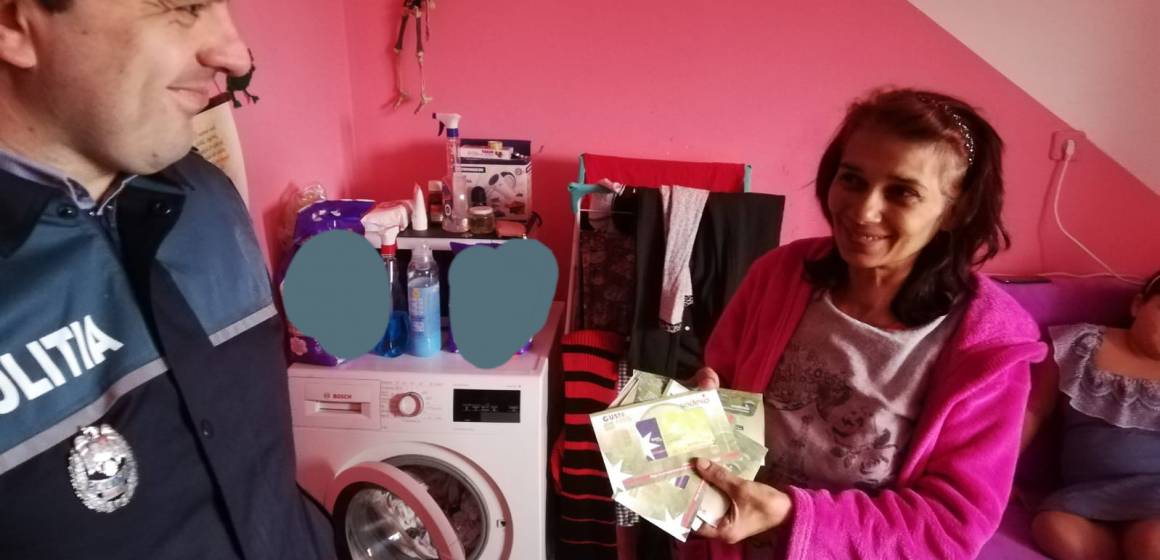 Un gest caritabil al polițiștilor de la Serviciul Rutier Un gest caritabil al polițiștilor de la Serviciul Rutier