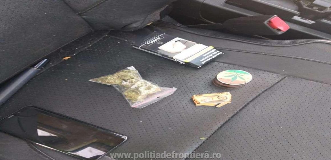 VIDEO | Prins cu marijuana în torpedou