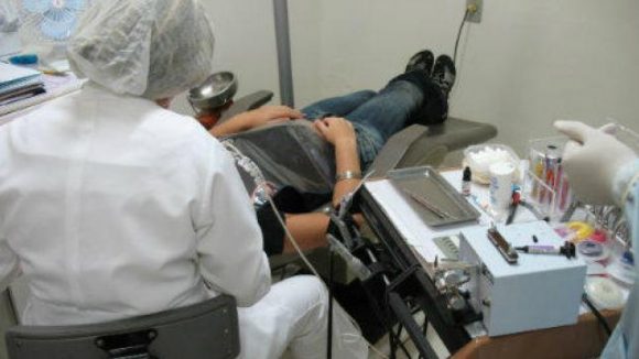VIDEO | Cercetati pentru lucrări stomatologice efectuate fără respectarea normelor igienico-sanitare VIDEO | Cercetati pentru lucrări stomatologice efectuate fără respectarea normelor igienico-sanitare