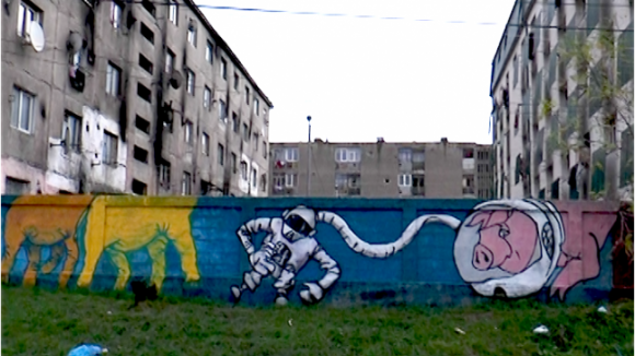 VIDEO | Primăria Baia Mare sancționată din nou pentru menținerea zidului construit la blocurile sociale de pe strada Horea VIDEO | Primăria Baia Mare sancționată din nou pentru menținerea zidului construit la blocurile sociale de pe strada Horea