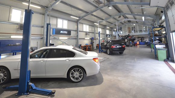 Service-urile auto au înregistrat un trend ascendent al cifrei de afaceri şi profitului în perioada 2013-2018 Service-urile auto au înregistrat un trend ascendent al cifrei de afaceri şi profitului în perioada 2013-2018